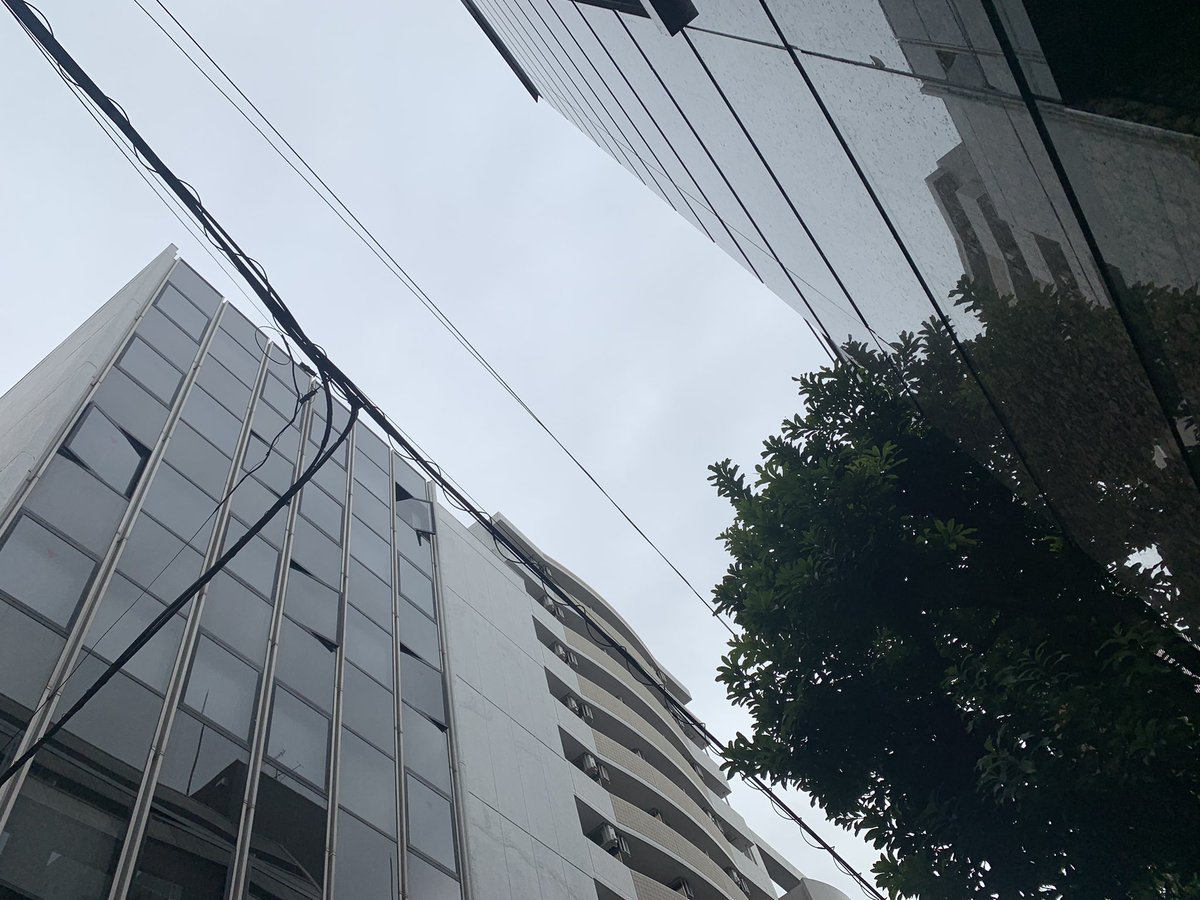 psq_programming's tweet photo. 五反田は☁️曇り☁️
今日も元気に学びを届けてまいります(＾ｰ^)
宜しくお願い致します💻🖥

#プログラミング  #ロボット #マインクラフト #lego #五反田 #psqsmalltrain #国語 #算数 #理解 #社会 https://t.co/cchuErC9EJ