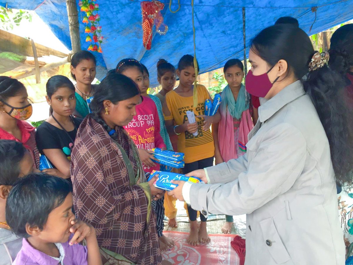 WomenWarriorNFT's tweet photo. We had given the girls 500 packets of sanitary napkins.
We are pleased to announce the membersof our team that assisted us in making this tiny project a success in 🧵.
We'll keep doing what we're doing in terms of education and empowerment.
#NFT #NFTs https://t.co/78y6lpx3pb