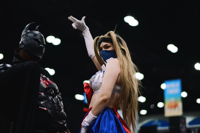 First ComicCon in the bag ❤️💙💚 #LAComicCon https://t.co/Y2YONSTK3i<a href="/tag/lacomiccon"class="tags">#LAComicCon</a>