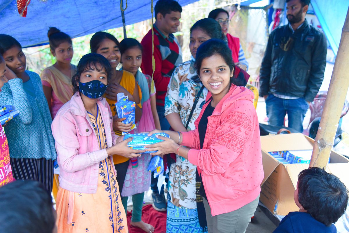 WomenWarriorNFT's tweet photo. We had given the girls 500 packets of sanitary napkins.
We are pleased to announce the membersof our team that assisted us in making this tiny project a success in 🧵.
We'll keep doing what we're doing in terms of education and empowerment.
#NFT #NFTs https://t.co/78y6lpx3pb