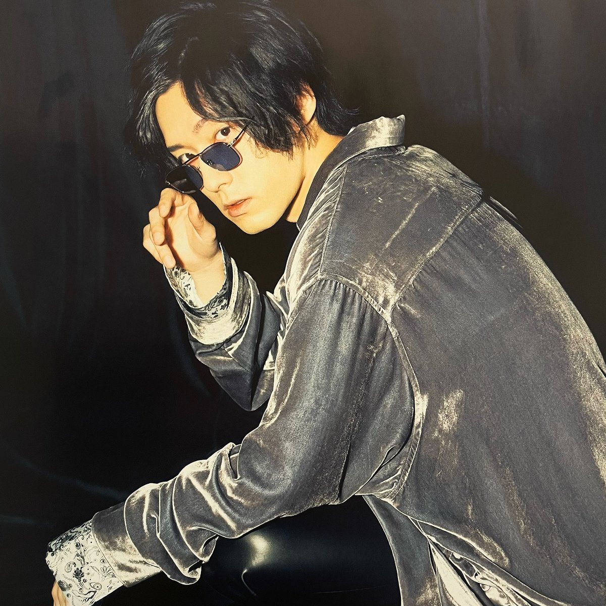 Eyes_press's tweet photo. TVガイド ヴォイススターズVo.19スタイリングにて増田俊樹さん着用頂きました。
ありがとうございます。

U-068SG/01 ¥41.800(intax)
@yuichi_toyama_official 

#yuichitoyama #ユウイチトヤマ #fashion #ファッション #メガネ #サングラス #eyespress #grass #sunglasses #colorlens #eyewear https://t.co/wMbBTqOC2i