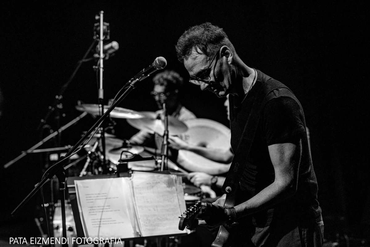 pataeizmendi's tweet photo. Espectáculo 
< 2 Montevideanos >

#SilvanaMarrero #CarlosDarakjian 

Sala #HugoBalzo en el @AuditorioSodre https://t.co/G3wYer4ePI