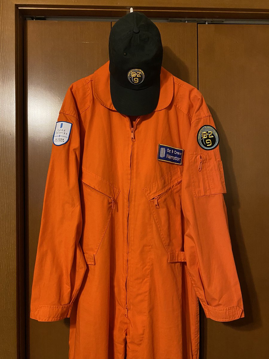 Emerald City Comic Con (#ECCC2021) is over. Time to put the space suit back in storage.