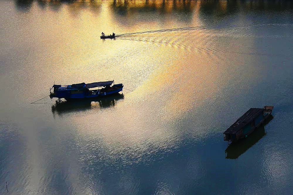 rn2kKC4Y7SseB5z's tweet photo. Xuyi County of Huaian City is located in the middle and lower reaches of the #Huai #River. The Huai River traverses the county border. The ancient Huai River has made Xuyi a unique fisherman culture.
淮安市盱眙縣位於淮河中下遊,淮河橫貫縣境,古老的淮河使盱眙形成了獨特的漁家文化。 https://t.co/43nMHfRIJg