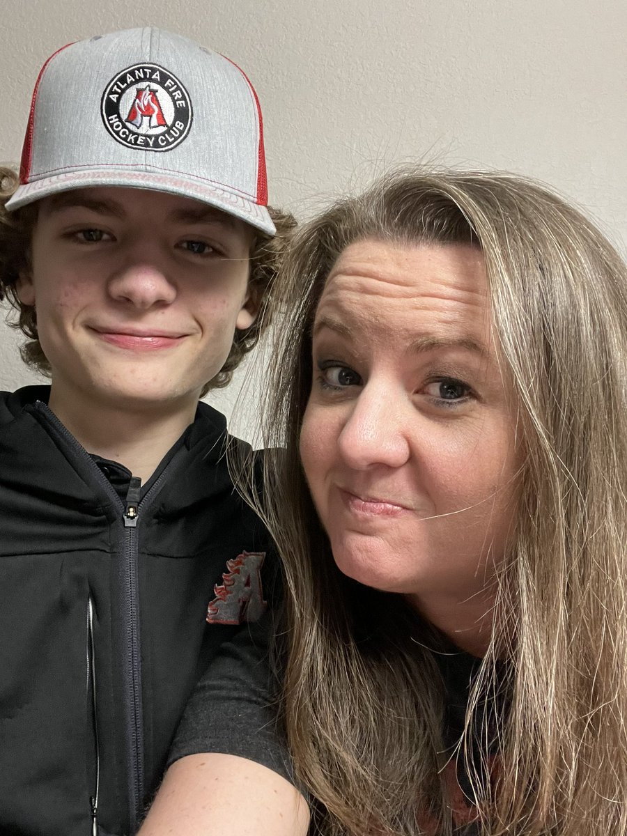 JessP0419's tweet photo. National Showcase Hockey Southeast Finals. Went 5-1 for the weekend losing in the championship. But, my boy had 94% save percentage for the weekend. He played awesome! https://t.co/jEWkWFAMRt
