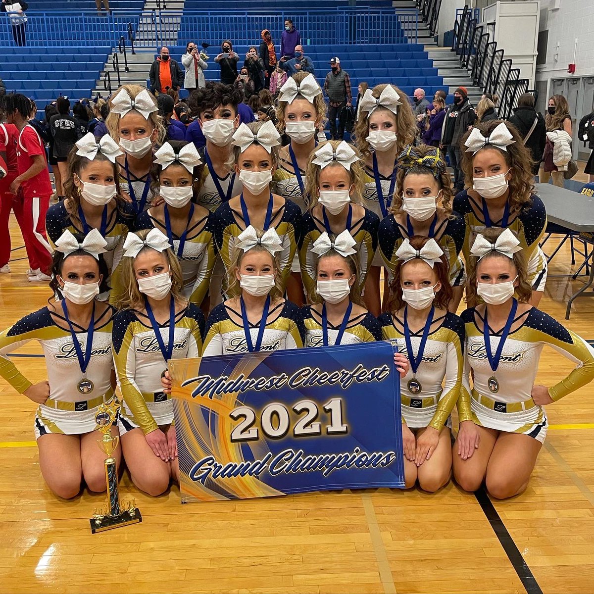 LemontCheer's tweet photo. WOW 🤩 It felt amazing to be back at it today! SO proud of our athletes finishing the day with two 1st Place Wins AND two Grand Champion Banners 🥇🥇Congratulations @NVHSCheer on your win in Large Varsity!! #wearelemont #lemontcheerteam https://t.co/xYd7EtAARi