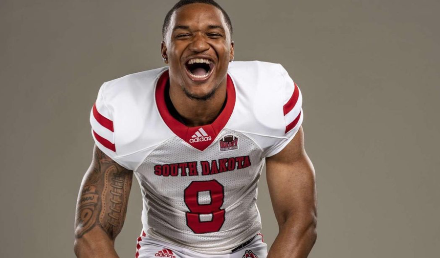 2022 NFL Draft Prospect Interview: DeJaun Cooper, LB, South Dakota nfldraftdiamonds.com/2021/12/dejaun… #NFL #NFLDraftNews
