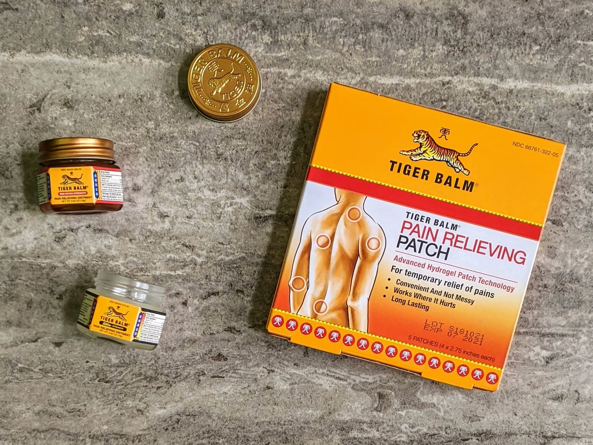 Tiger_Balm_US's tweet photo. Tiger Balm Ointments or Tiger Balm Patches: which is your pain-fighting must-have? 🤔
#TigerBalm #PainRelief #WorksWhereItHurts #TigerBalmExtra #TigerBalmUltra #TigerBalmPatches https://t.co/F7rsD24jmF