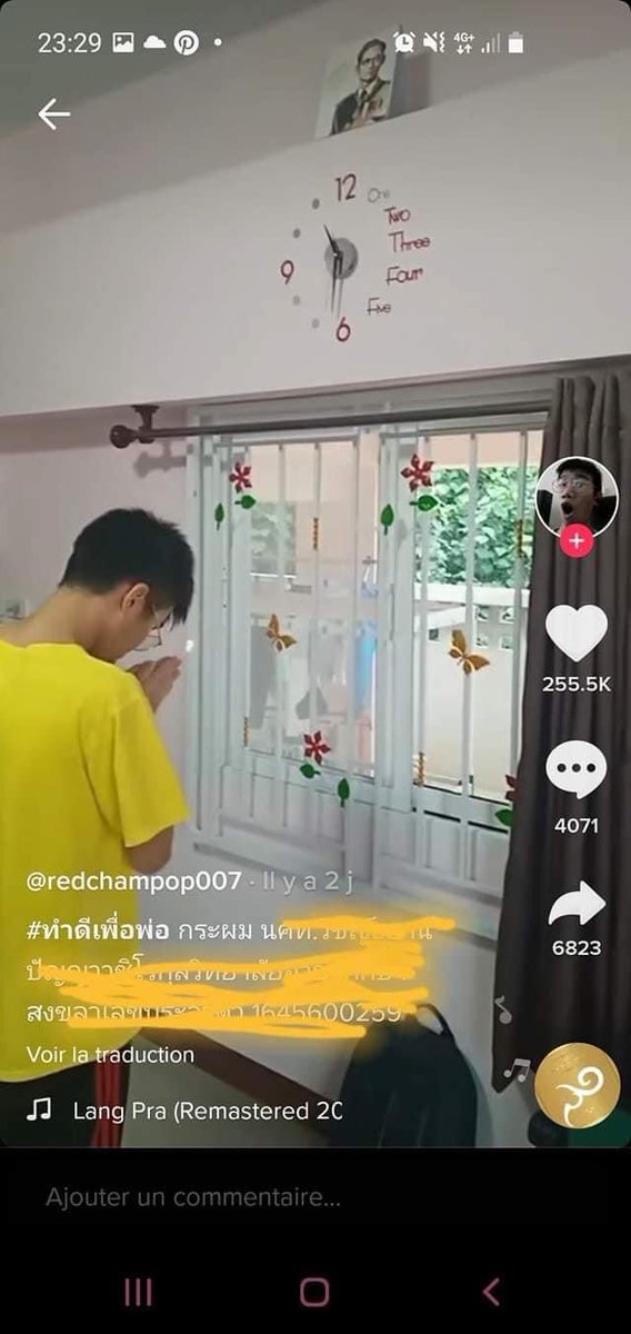 รอยัลลิสต์มาร์เก็ตเพลส-ตลาดหลวง tweet media