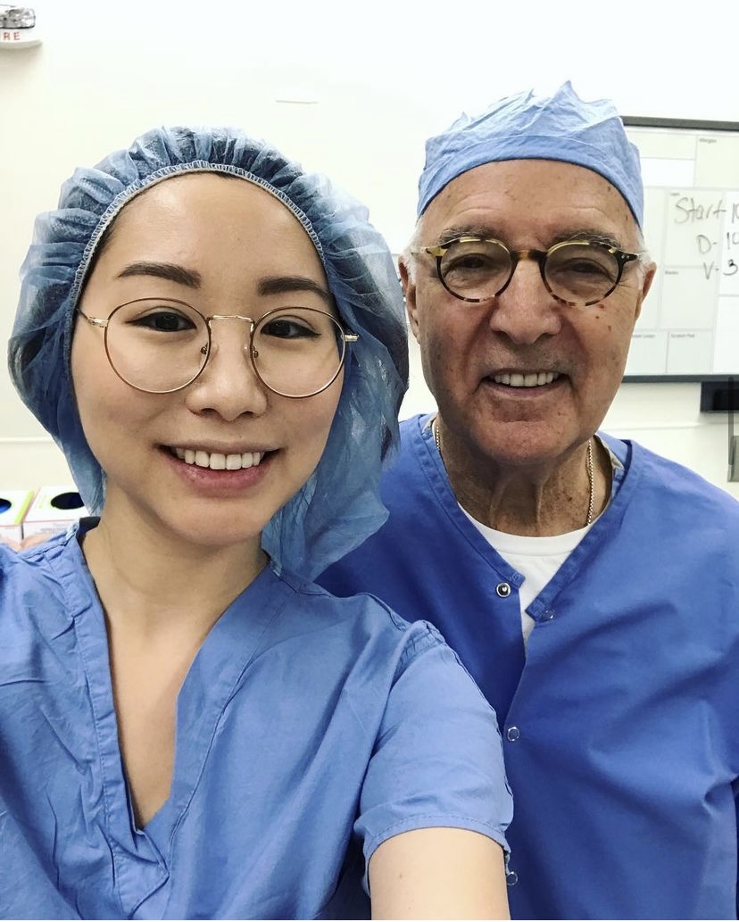 Sarah Choi (@sarahchoimd) on Twitter photo <a href="/AhmedSorourMD/">Ahmed Sorour MD</a> <a href="/CCFSurgery/">Cleveland Clinic General Surgery Residency Program</a> <a href="/JeffPonskyMD/">Jeffrey Ponsky</a> Dr. Ponsky is the best ! throwback to when I was a junior resident having the privilege to work with him! :') <a href="/AhmedSorourMD/">Ahmed Sorour MD</a> <a href="/CCFSurgery/">Cleveland Clinic General Surgery Residency Program</a> <a href="/JeffPonskyMD/">Jeffrey Ponsky</a> Dr. Ponsky is the best ! throwback to when I was a junior resident having the privilege to work with him! :')