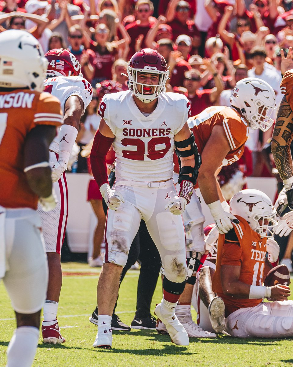 Danny_Stutsman's tweet photo. Staying home in Norman😈 #BoomerSooner https://t.co/hefmKtLDJ7