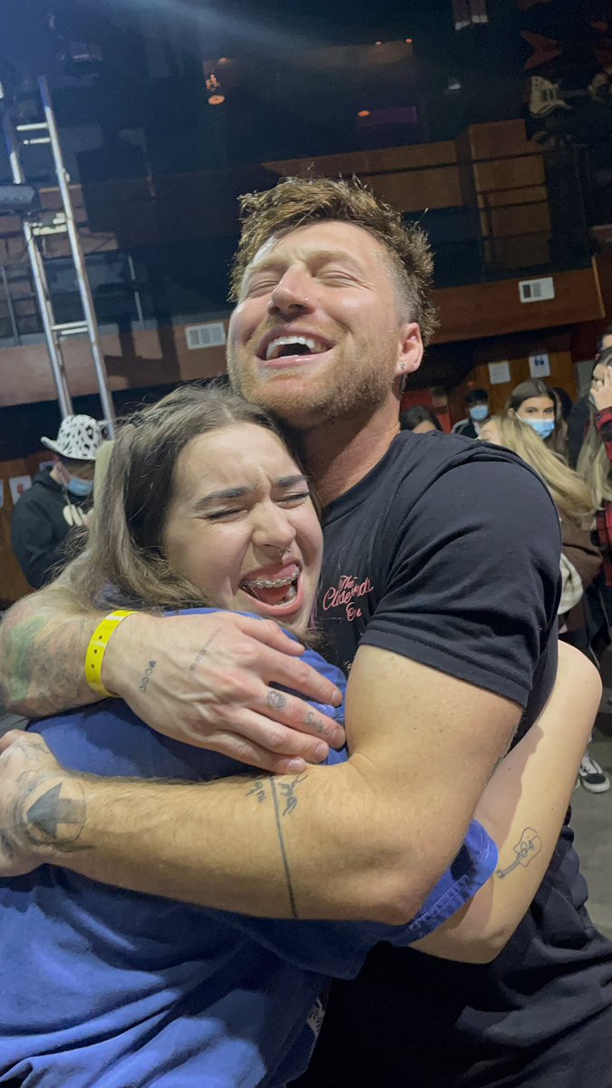 smileyxsire's tweet photo. i missed him tears lol https://t.co/2tHTlvNnGZ