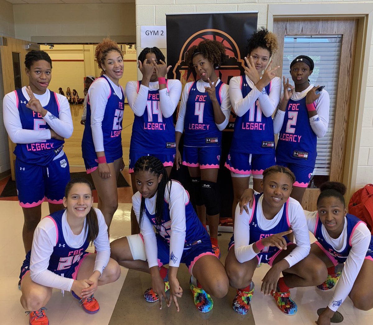 TEAMLEGACYGIRLZ's tweet photo. My original UAA team! All starting at their high schools! All offered to play on the next level, all game changers! All #FBCSTRONG LUV MY KIDS! #Str8BEAST https://t.co/w0HNEh3LCG