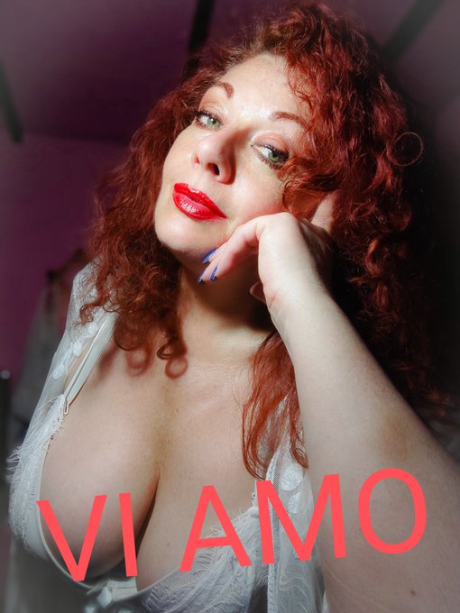 #buonanotte  miei carissimi #amici .💋  https://t.co/wTXZjUBbQu  #bellagente #camwoman #hotmilf #hotfilm<a href="/tag/buonanotte"class="tags">#buonanotte</a><a href="/tag/amici"class="tags">#amici</a><a href="/tag/lingerie"class="tags"><span>#lingerie</span></a><a href="/tag/selfie"class="tags"><span>#selfie</span></a><a href="/tag/model"class="tags"><span>#model</span></a><a href="/tag/beautiful"class="tags"><span>#beautiful</span></a><a href="/tag/actress"class="tags"><span>#actress</span></a><a href="/tag/star"class="tags"><span>#star</span></a>