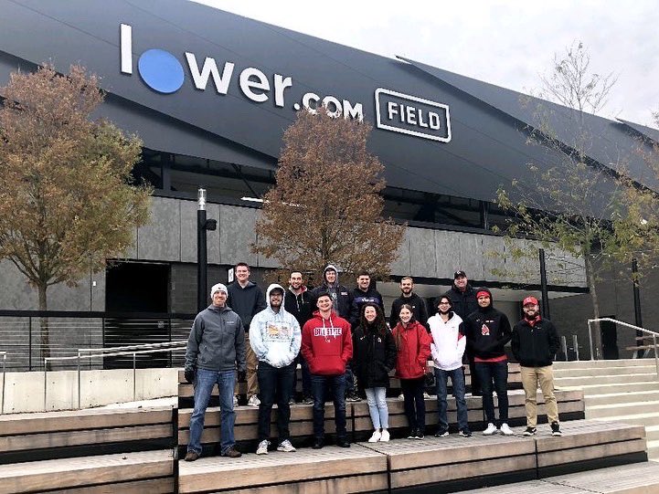 BallState_SAA's tweet photo. Great day to be a part of Ball State’s Sport Administration. Took a trip to Columbus to catch a Blue Jackets’ game and learn from professionals in the industry. Thank you for having us, @BlueJacketsNHL! https://t.co/2WcN1QqgZC