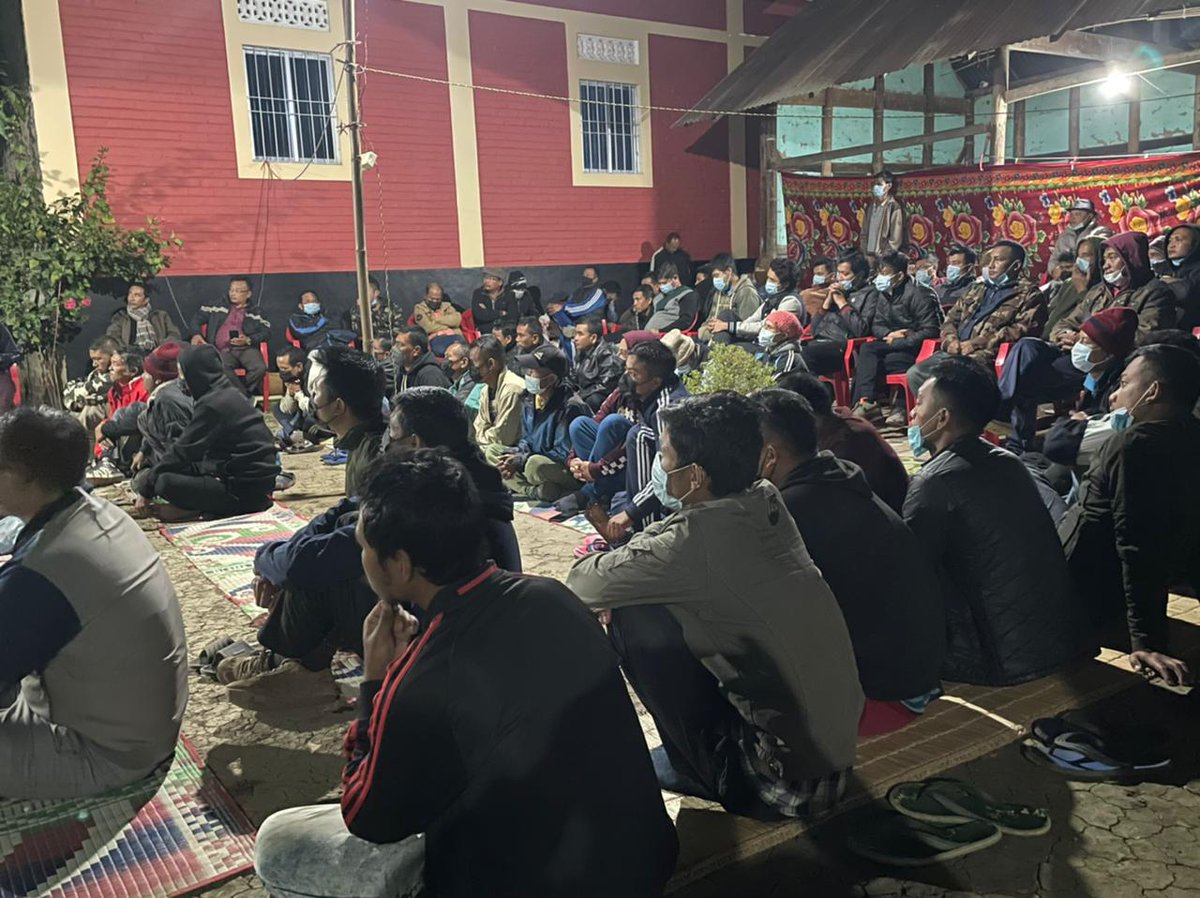 NewGFrontliners's tweet photo. A camera meeting held at residence of 𝗠𝗮𝗶𝗯𝗮𝗺 𝗕𝗶𝗺𝗼𝗹 of polling station- 𝟯𝟮/𝟭𝟬, 𝗟𝗮𝗶𝘁𝗵𝗮𝗴𝗼𝗹 𝗟𝗲𝗶𝗸𝗮𝗶  for 𝗬𝘂𝗺𝗻𝗮𝗺 𝗡𝗮𝗯𝗮𝗰𝗵𝗮𝗻𝗱𝗿𝗮(Intending BJP candidate). Appreciate all the supports and keep supporting. @AmitShah @AShardaDevi @BJP4Manipur https://t.co/bjyYGbGieA