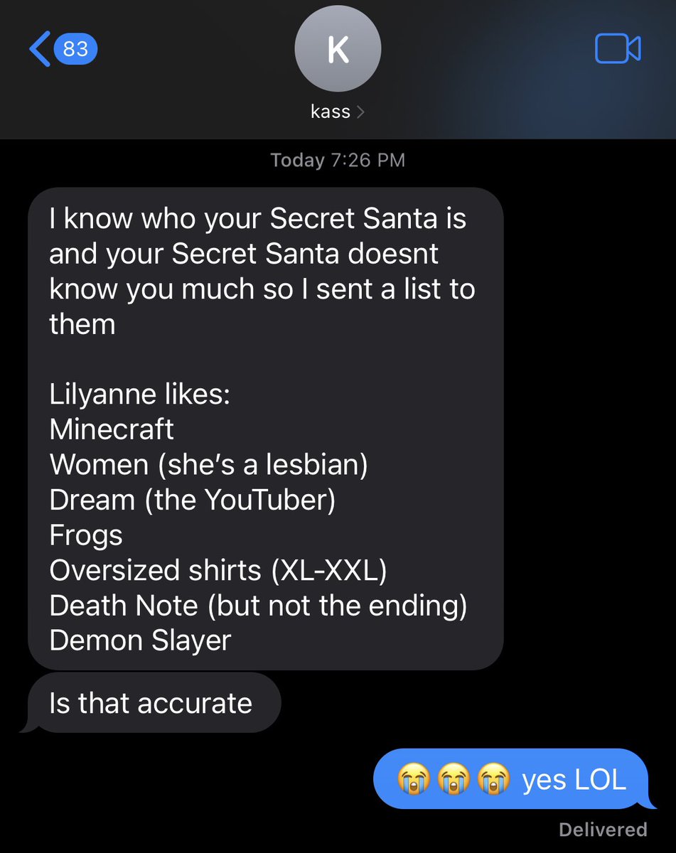 snzhluc's tweet photo. my work is doing a secret santa, and my boss just sent me this 😭 https://t.co/OnqgpATg10