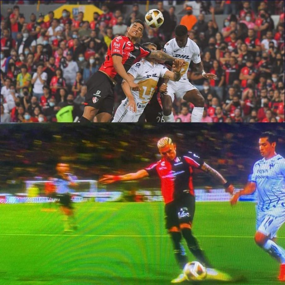 armenius2011's tweet photo. Si marcan penal por el codazo a Dineno nadie dice nada, pero es la miserable @LigaBBVAMX y su @CArbitrosMX donde parece que si se tira y se retuerce el jugador, es penal; y los gaznápiros del VAR bien pueden ser sustituidos por un volado y hasta se ahorrarían una lana. https://t.co/SOgz5gMC9F