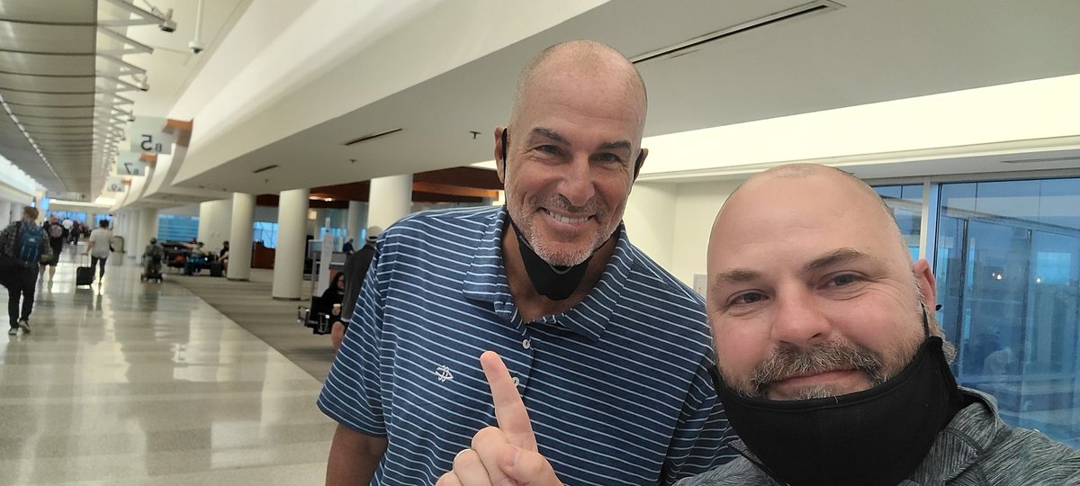 cameronSELLS's tweet photo. @JayBilas @JayBilas for @uofl AD do it @UofLPresNeeli https://t.co/2K87C5nCHV