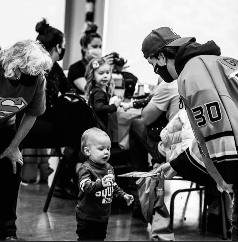 “Breakfast with Santa” this morning in Castlegar. So nice to see the boys out and supporting the community that supports them. Great Pictures!
Great group!
<a href="/RebelsCastlegar/">Castlegar Rebels</a>