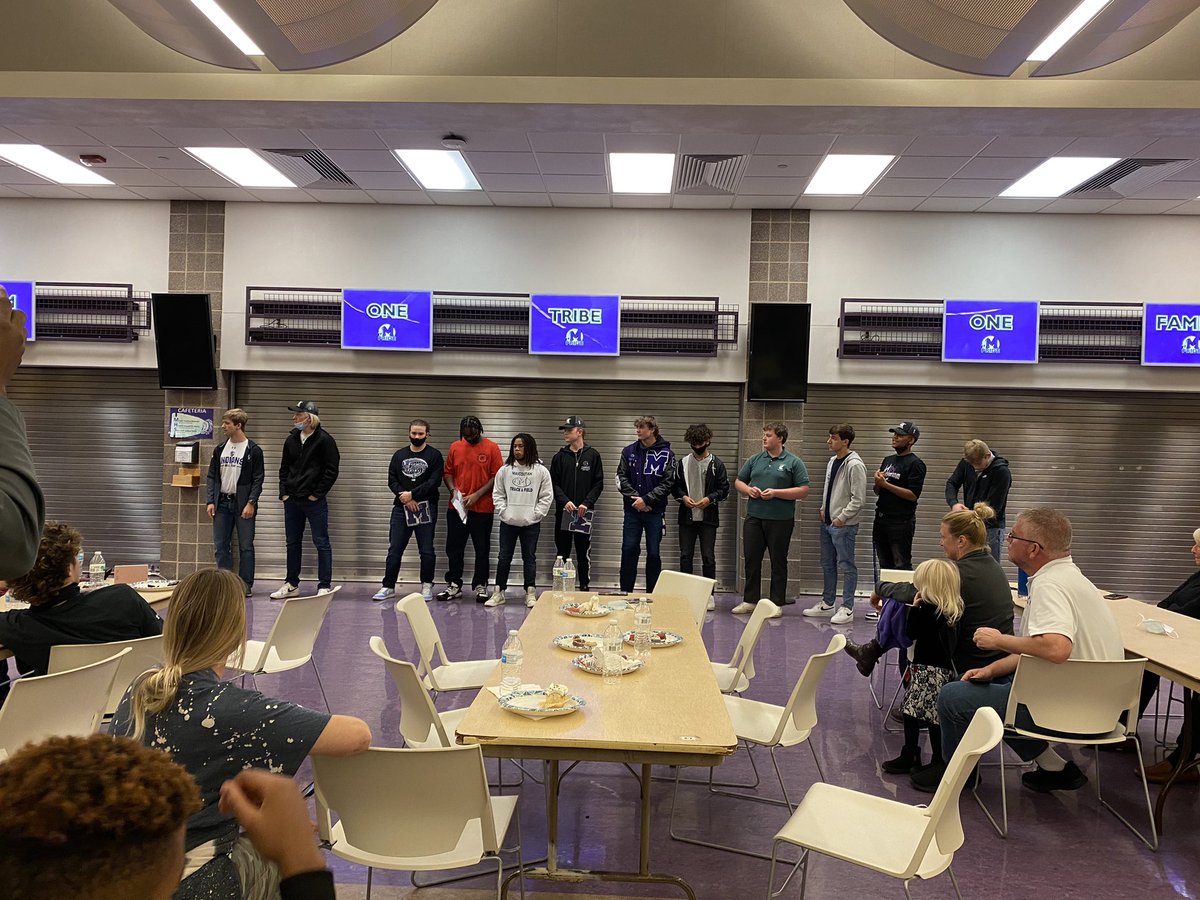 2021 MHS Football end of season banquet- Honorable Mention All State Team, 1st Team MVC QB1, &amp; P. 2nd team MVC DB. MVP Offensive Player. Best 4 years of my life, now we start next the next 4! #A1PHA <a href="/MHSIndianFB/">Mascoutah Football</a> <a href="/CoachHilgy1/">Aaron Hilgendorf</a> <a href="/JMcGov85/">Jason McGovern</a> <a href="/coachb83/">Scott Battas, CMAA</a> <a href="/CoachFrankC_/">Frank Campbell III</a>