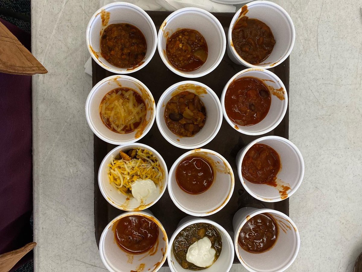 yahrforjudge's tweet photo. Lots and lots of chili 🌶 thanks to the  @Lexington_FOF  chili cook-off &amp; auction, and then celebrated the last night of Hanukkah at Triangle Park in @DowntownLex. Thanks to Soecial guests @AndyBeshearKY &amp; @MayorGorton !
#Yourcandidate
#YahrforJudge
#6thDivision https://t.co/LwmYjDS8HE