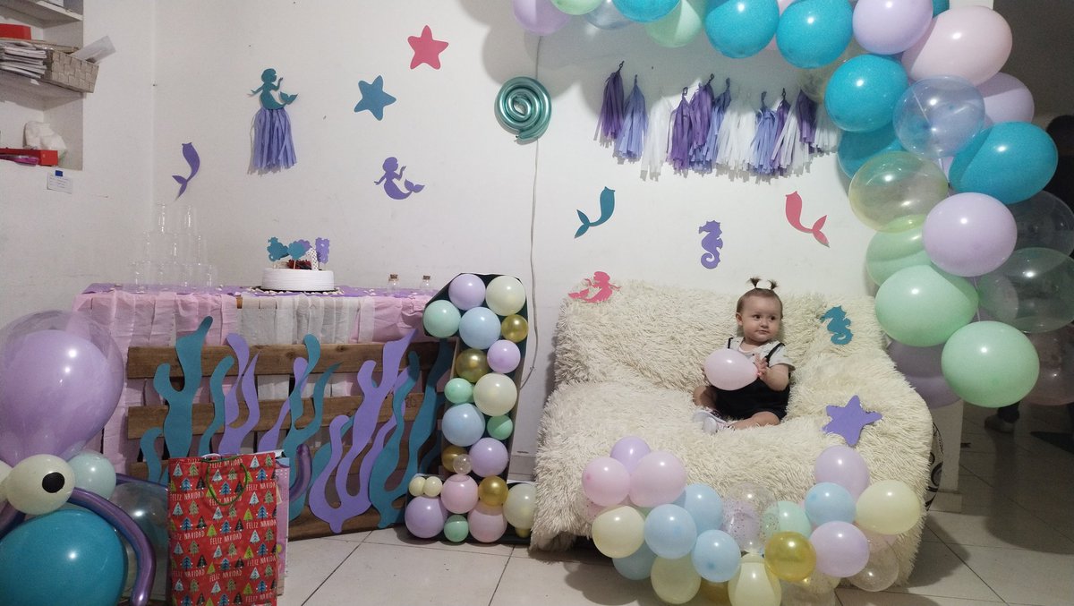 marela____'s tweet photo. ¡Hoy yo solita le hice toda la decoración de mi hija y me quedó realmente hermoso! 🥰 https://t.co/sCijDizgLx
