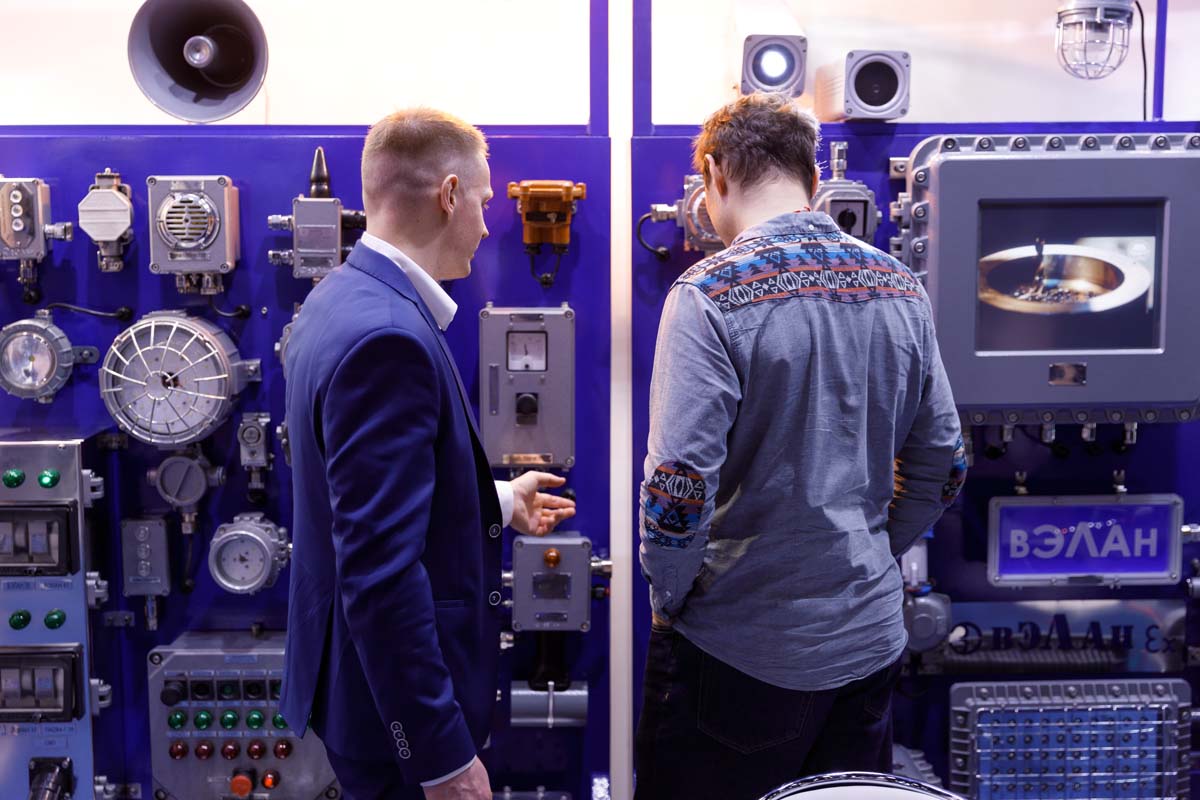 energetika_spb's tweet photo. Взрывозащищённое электрооборудование #ВЭЛАН 
датчики освещенности ВЭЛАН-SENSOR-SHINE и движения ВЭЛАН-SENSOR-MOVE 
камеры видеонаблюдения ВЭЛАН-ВИДЕО
магнитный выключатель ВЭЛАН-SENSOR-ВГ

На выставке #EE2022 в СПб, 26-28 апреля

Описание и характеристики https://t.co/3ppKqfnFHn https://t.co/G5VG2Dz1gG