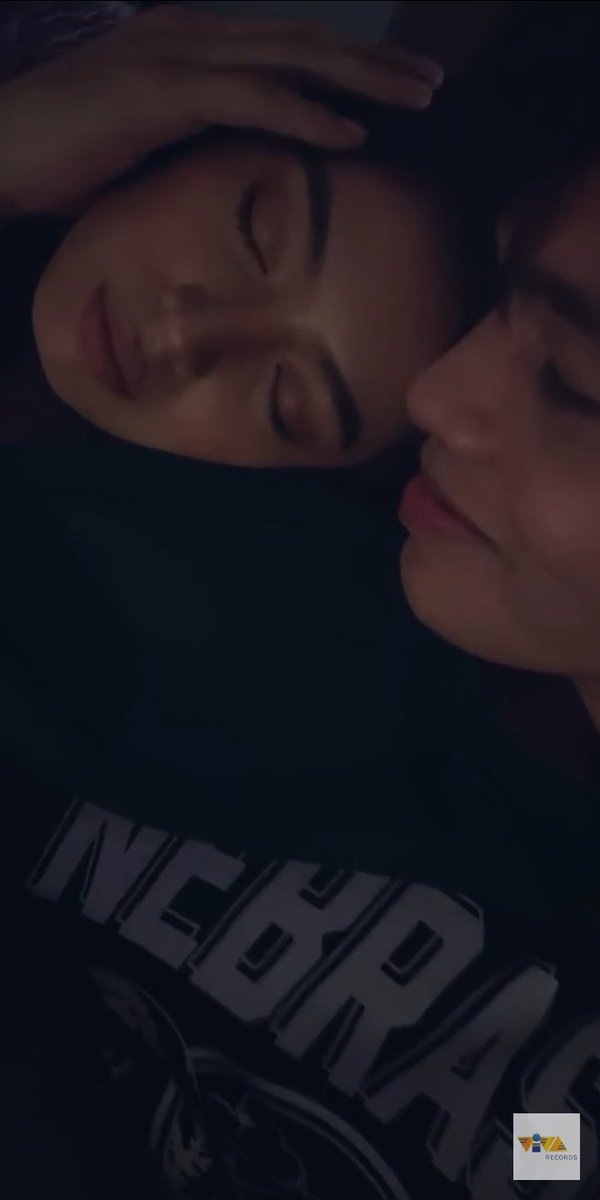 itsyosheryeah's tweet photo. pogi & cutie talaga so much ๐ญ
#PagsamoMVOutNow https://t.co/tW2OhBCjOY
