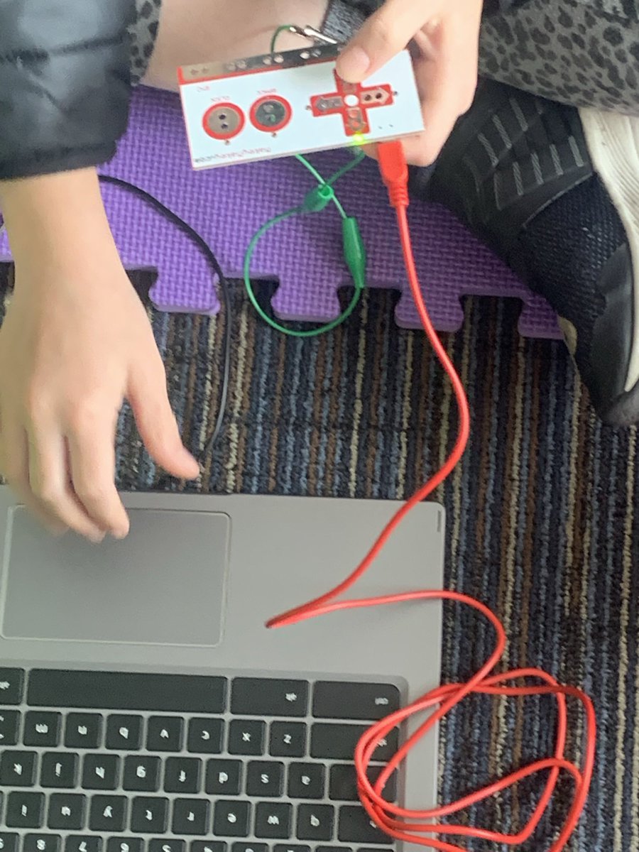 PingCornish's tweet image. #makeymakey. #scratchmit