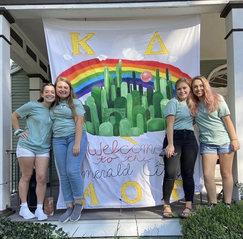 kdalphanu's tweet photo. reminiscing about fall bid day and counting down the days until spring recruitment! #kappadelta #gogreek https://t.co/K1aJKHvD87