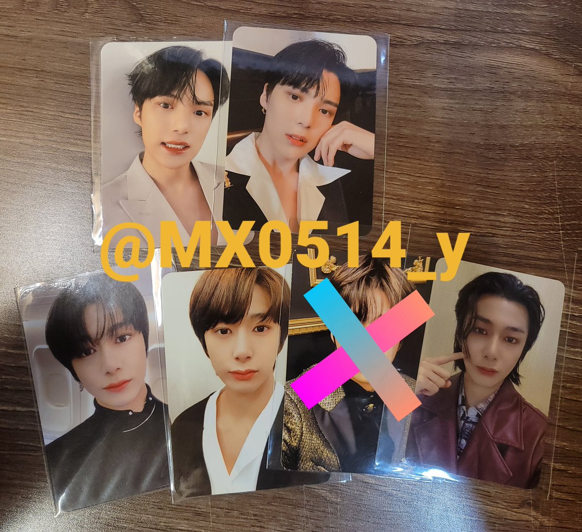MX0514_y's tweet photo. 몬스타엑스 포카 교환 구해요!
n:1 교환가능해요!!
1,2번째에 있는 포카으로 3번째사진에 있는 민혁,형원포카 구해요!!
#몬스타엑스 #monstax #NoLimit #포토카드 #포카 #셔누 #민혁 #기현 #형원 #주헌 #아이엠 #창균 #앨범  #사운드웨이브 #팔로우 #러브킬라 #판타지아 #키노 #볼콕 https://t.co/pxE15yRbUR