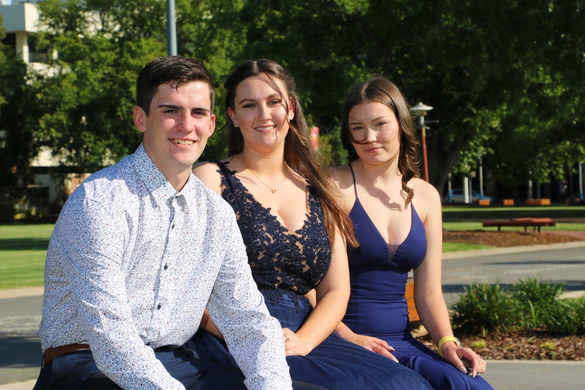 WodongaSeniorSC's tweet photo. Year 12 students celebrated a culmination of 13 years of formal schooling at their Valedictory held on Thursday night #GottaBeAtWSSC https://t.co/zJwSr9onlI