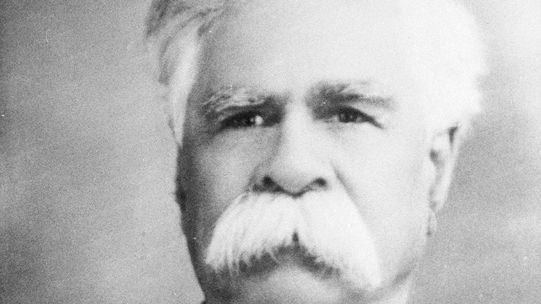 AIATSIS's tweet photo. Today, William Cooper, a Yorta Yorta man from the Murray Valley, leader of the Australian Aborigines League, took a letter of protest to the German Consulate in Melbourne to condemn persecution of the Jewish people by the Nazi government.

#StoriesFromTheCollection #OnThisDay https://t.co/qGKiUi1Nu0