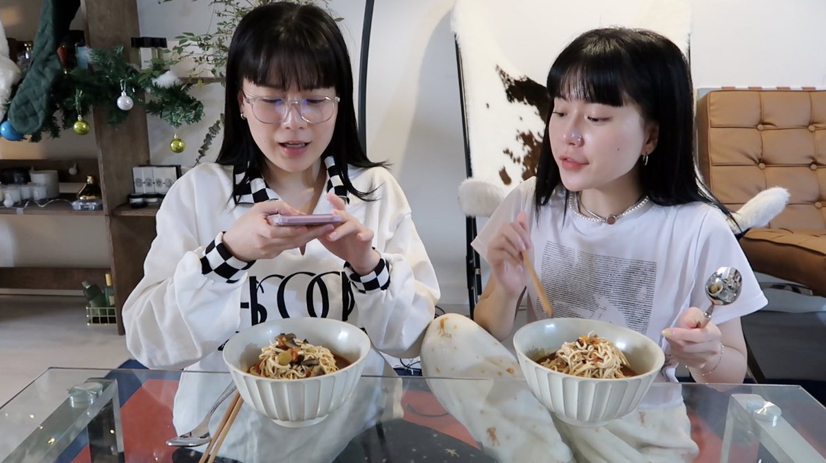 q2han's tweet photo. What we ate in a week🍜 (easy, realistic &amp; healthy recipes)👉🏻 https://t.co/Yyr6pZfBv8 https://t.co/cIkxQGPJZZ