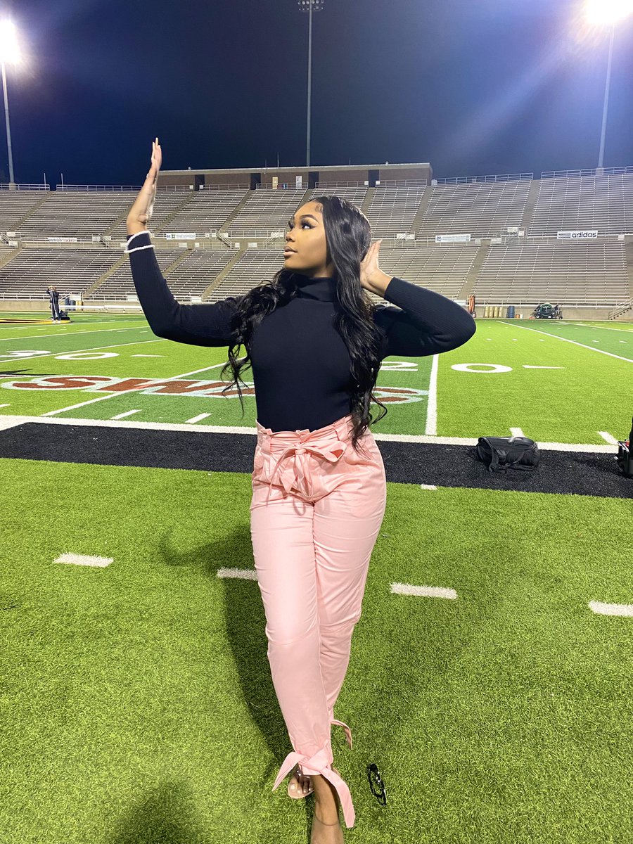 DavidRentzVC's tweet photo. Y’all knew I was koming 👀
Allow me to reintroduce myself as Konfidently Konceited 💕💚
Finally an Alpha Woman
#phinallyPhree #46Phree https://t.co/JjVkKfEMwQ