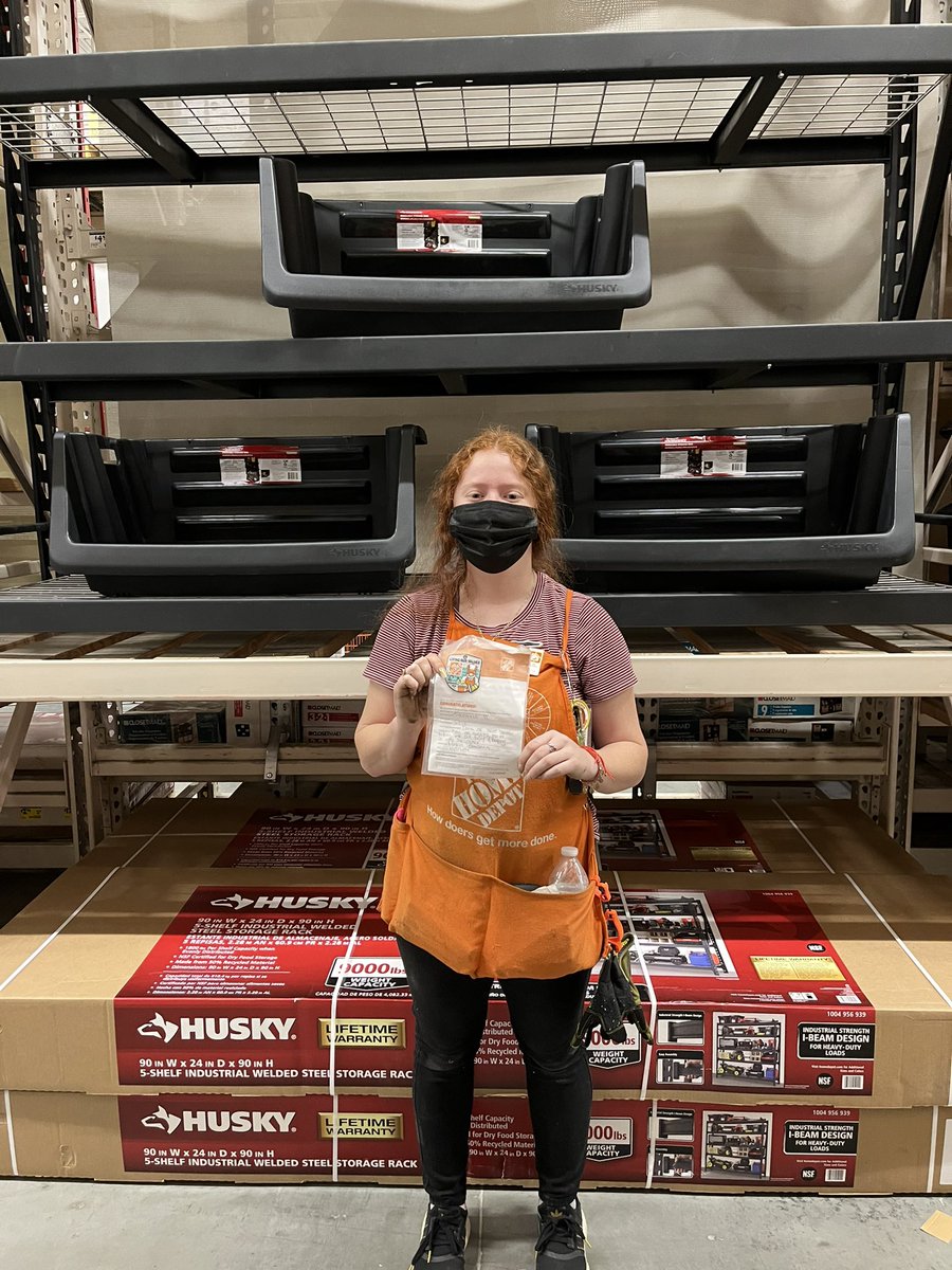 MariaSASM6971's tweet photo. Shout out to Don D70 on earning his Silver Milestone and Renae D90 on her Gold Milestone. Congratulations! Well deserved! As well as recognizing Stephanie D28 and Angel D78 who are always on the go and taking on whatever task is thrown their way. Appreciate you all immensely! https://t.co/fodxlpZW2S