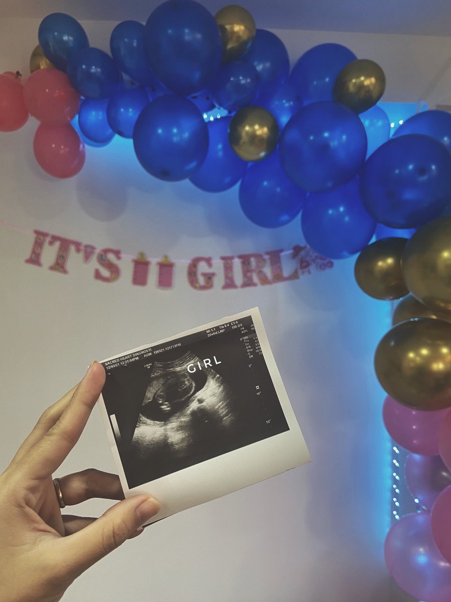 TheAngelAxie's tweet photo. This is the reason why I still keep on grinding 🌼

We're expecting a baby Girl 🌼🎉 https://t.co/rc3Ez4sHAZ