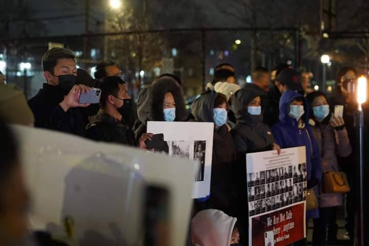 Myanmar Nationalities in New York have staged a protest condemning Military Junta’s violent crackdown on innocent protesters by crashing down with military truck on Pan Pin Gyi road, KyiMyinDaing, Yangon.
#Dec6Coup
#TerroristsJunta
#WhatsHappeningInMyanmar
