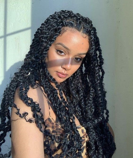 Start a different style statement with the Kinky Twist hairstyle, trendy, sophisticated, and tidy. You may style your twists in a variety of intriguing ways to give your face a unique appearance. Gain more insight at praisehairbraiding.com/kinky-twist/!
#kinkytwisthairstyle #uniquehairstyles