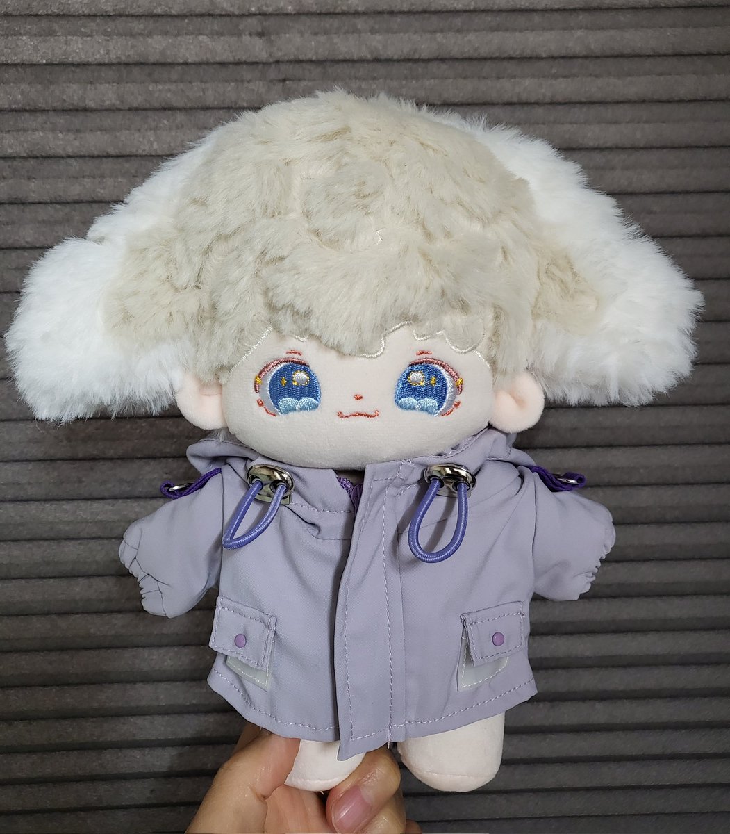 🧸로나
(호이짜님 @ho_whatsup 공구 참여 🙇‍♀️)
🧥바람막이 점퍼