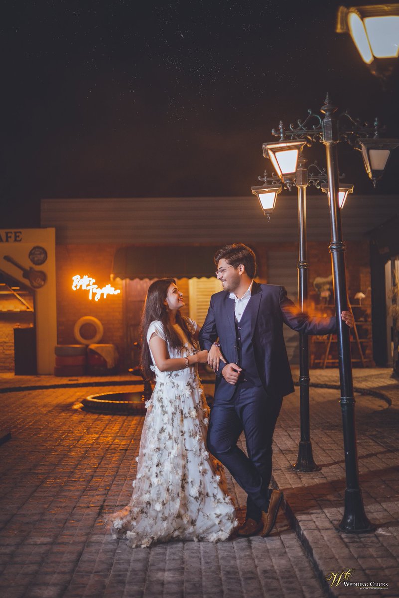 ClicksAjay's tweet photo. Save the Date
  RAHUL ❤️ POOJA

Authored by: Wedding CliCks By Ajay Photography 

Photograph by : Ajay Prajapati

Book your wedding with Us 
CONTACT FOR WEDDING SHOOT 9927040787 https://t.co/obfE8mZnhp https://t.co/fwdmrKxL8j