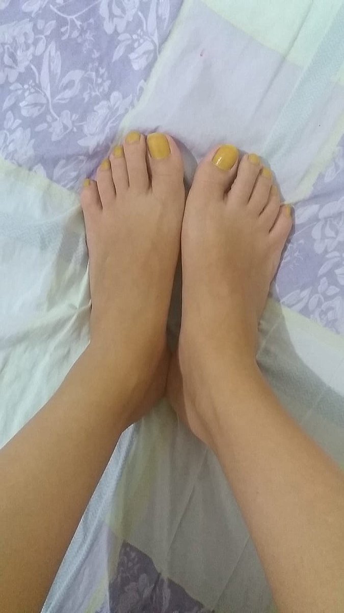 XxxtonC's tweet photo. Amo meus pezinhos #feet #perfectfeets #hotwife #toes #brasil https://t.co/nPoV84xG2O