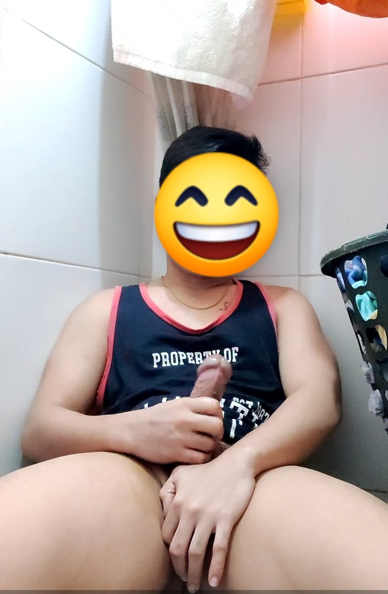 Verde_luis26's tweet photo. Titigan mo nalang ba ndi mo titikman? haha sa gusto mag book ng #Nurumassage at vjakol pareserve napo kayo. 09126564900 https://t.co/E6B4hJbP2j
