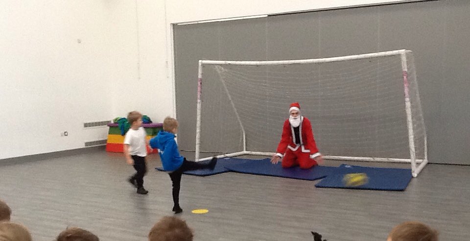 westheathprim's tweet photo. #whpsclass3 had a fab time playing Beat Santa today! Well done to our two winners! #actionshot #christmastime 🎅🏼👏 https://t.co/9DhymiemrP