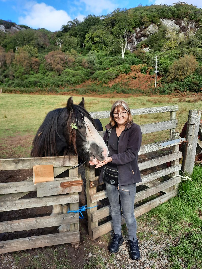 NHSGGC's tweet photo. Madeleine Porritt has endured chronic pain for more than 30 years. Now, thanks to our Pain Management teams and innovative, online group sessions, she's found a way forward, allowing her to live her life again. More: https://t.co/C1XPGQZjEt #painmanagement #pain #NHS #NHSheroes https://t.co/8DKALWTufP