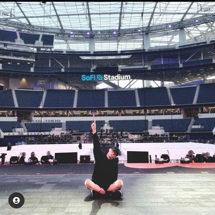 KoreGaleri's tweet photo. BTS üyesi Jungkook'un instagrama attığı ilk postlar. https://t.co/1vlJTlPmYL