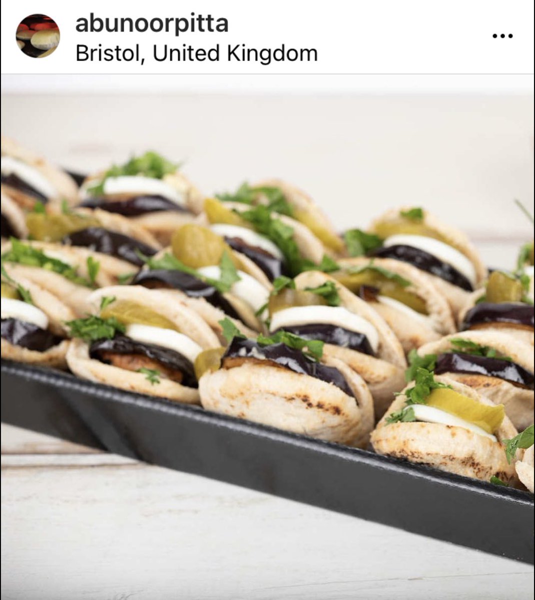 Tasty little #minipittas for a light lunch, #children’s lunch boxes #catering #parties &amp; #events..the #filling is up to you..
#itsallinthepitta 🥙. Order online from our website.