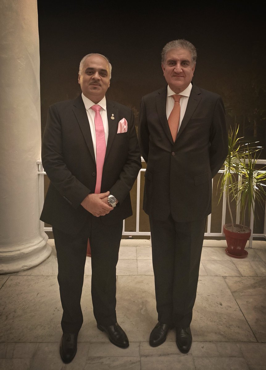 73Faisal's tweet photo. Joyful experience of an exclusive dinner hosting by the Foreign Minister @SMQureshiPTI for the esteemed Diplomatic Corps, International Missions at the historic State Guest House in #Lahore . Cherishing to be core member of his #publicdiplomacy group at #VisionFO
#FaisalArshad https://t.co/kj3HF37H0f