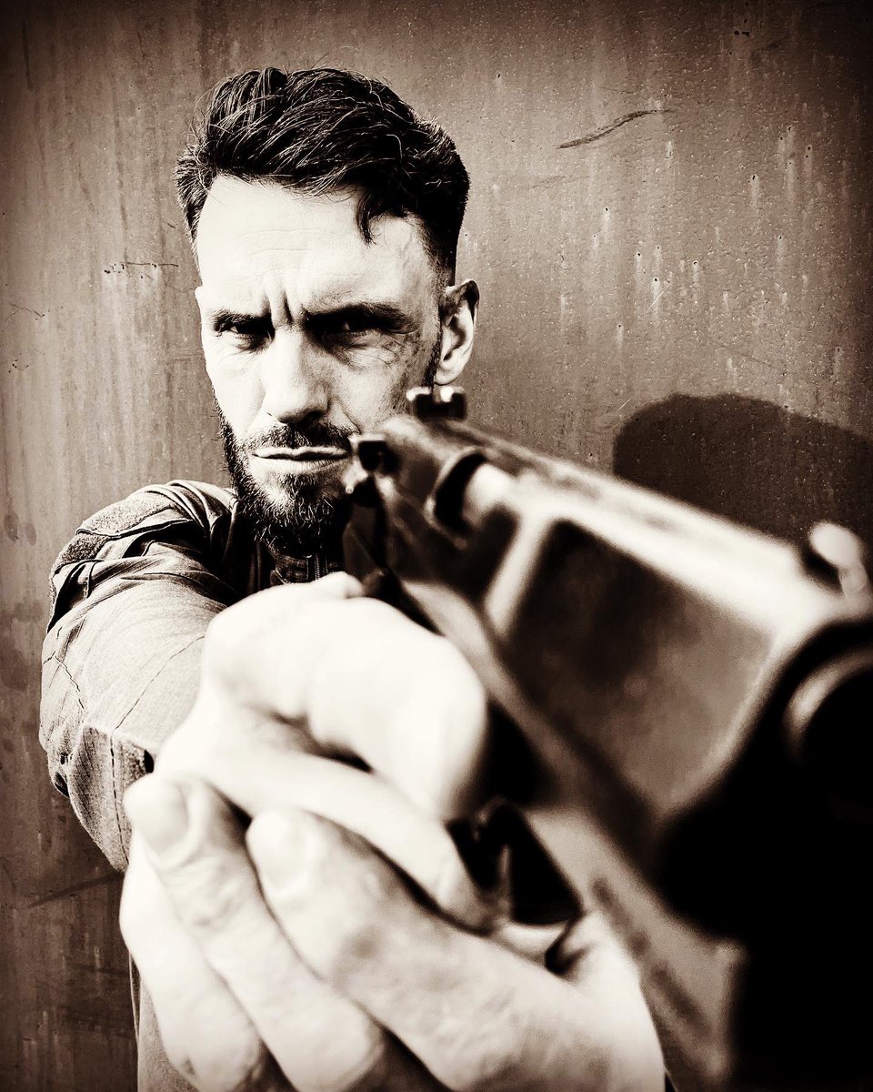 White Crow tweet media